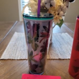 NWT 2022 STARBUCKS WHITE PURPLE GREEN FLORAL 24 OZ VENTI TUMBLER